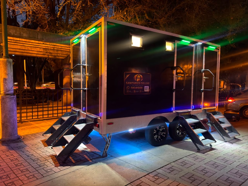 sanitarios moviles deluxe